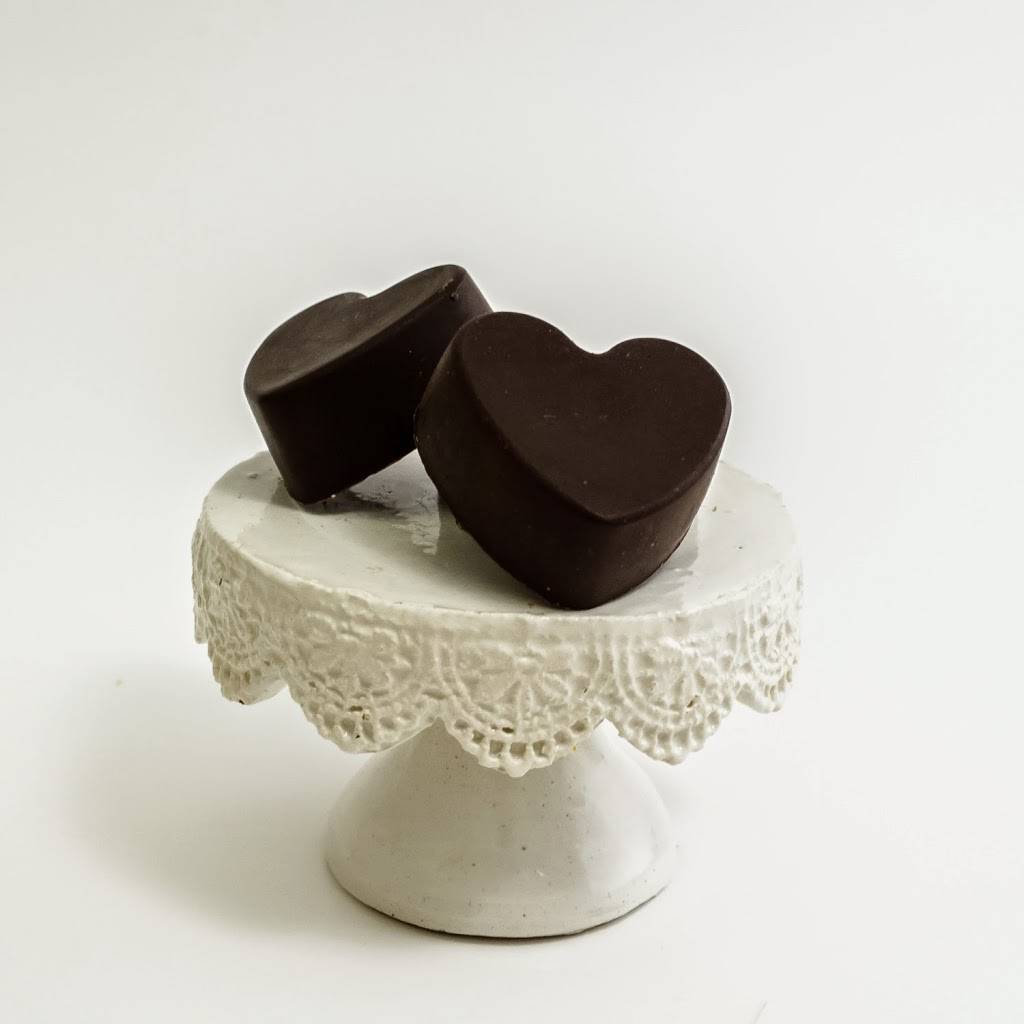 Radiantly Raw | restaurant | 3312 Austin Bluffs Pkwy, Colorado Springs, CO 80918, USA | 7197496176 OR +1 719-749-6176