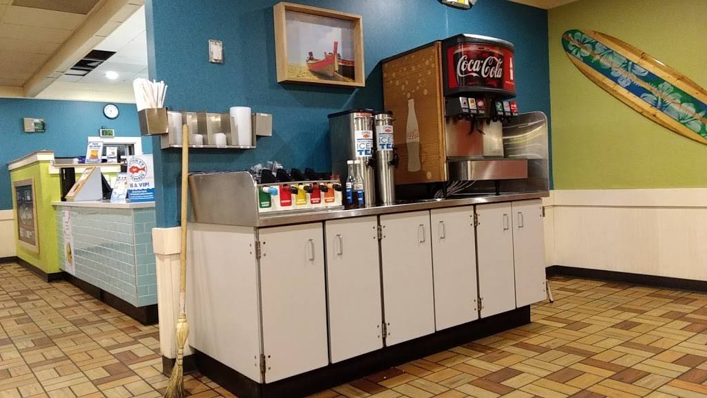 Captain Ds | restaurant | 889 Kraft St, Clarksville, TN 37040, USA | 9316489559 OR +1 931-648-9559