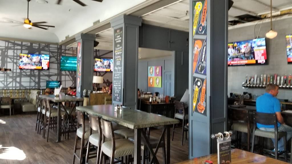 Fullerton Brew Co (formerly Stadium Tavern) | restaurant | 305 N Harbor Blvd Suite 128, Fullerton, CA 92832, USA | 7144474200 OR +1 714-447-4200