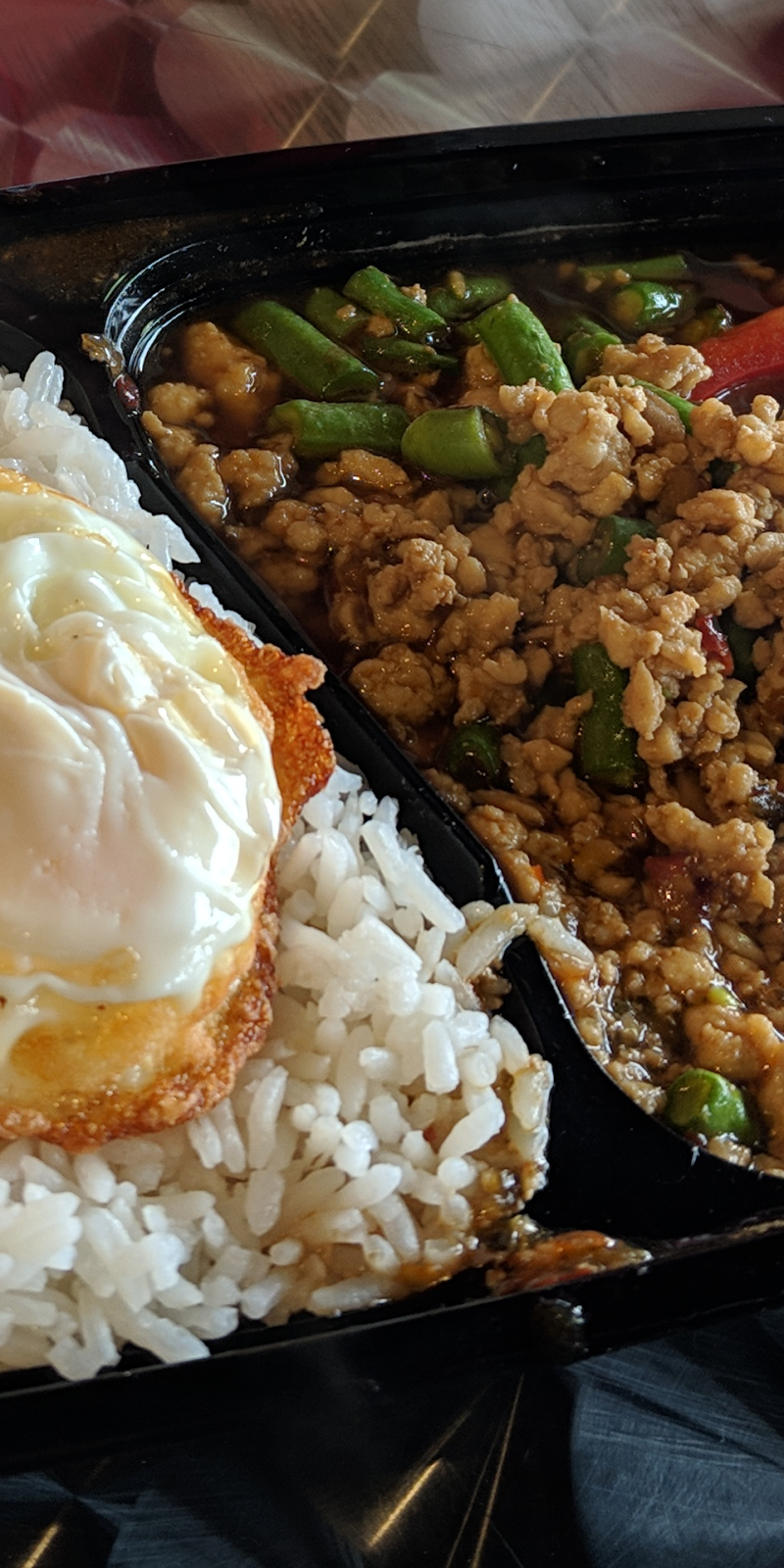 Kp Thai Street Food & Bubble Tea | restaurant | 4825 Robinhood Dr, Willoughby, OH 44094, USA | 4405278865 OR +1 440-527-8865