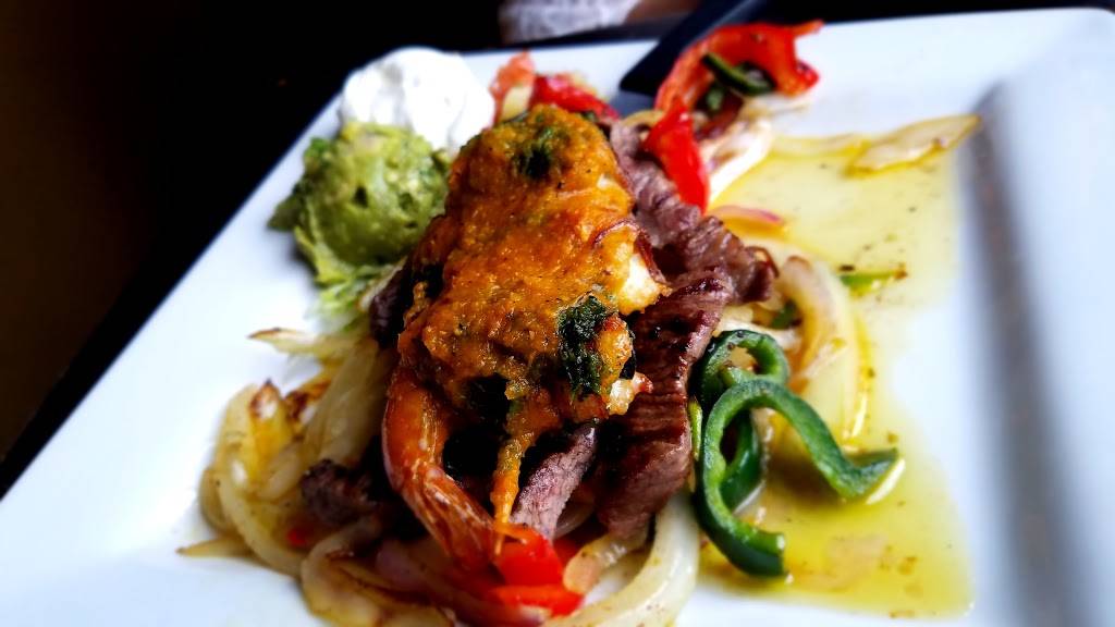 Yucatan Taco Stand | restaurant | 909 W Magnolia Ave #10, Fort Worth, TX 76104, USA | 8179248646 OR +1 817-924-8646