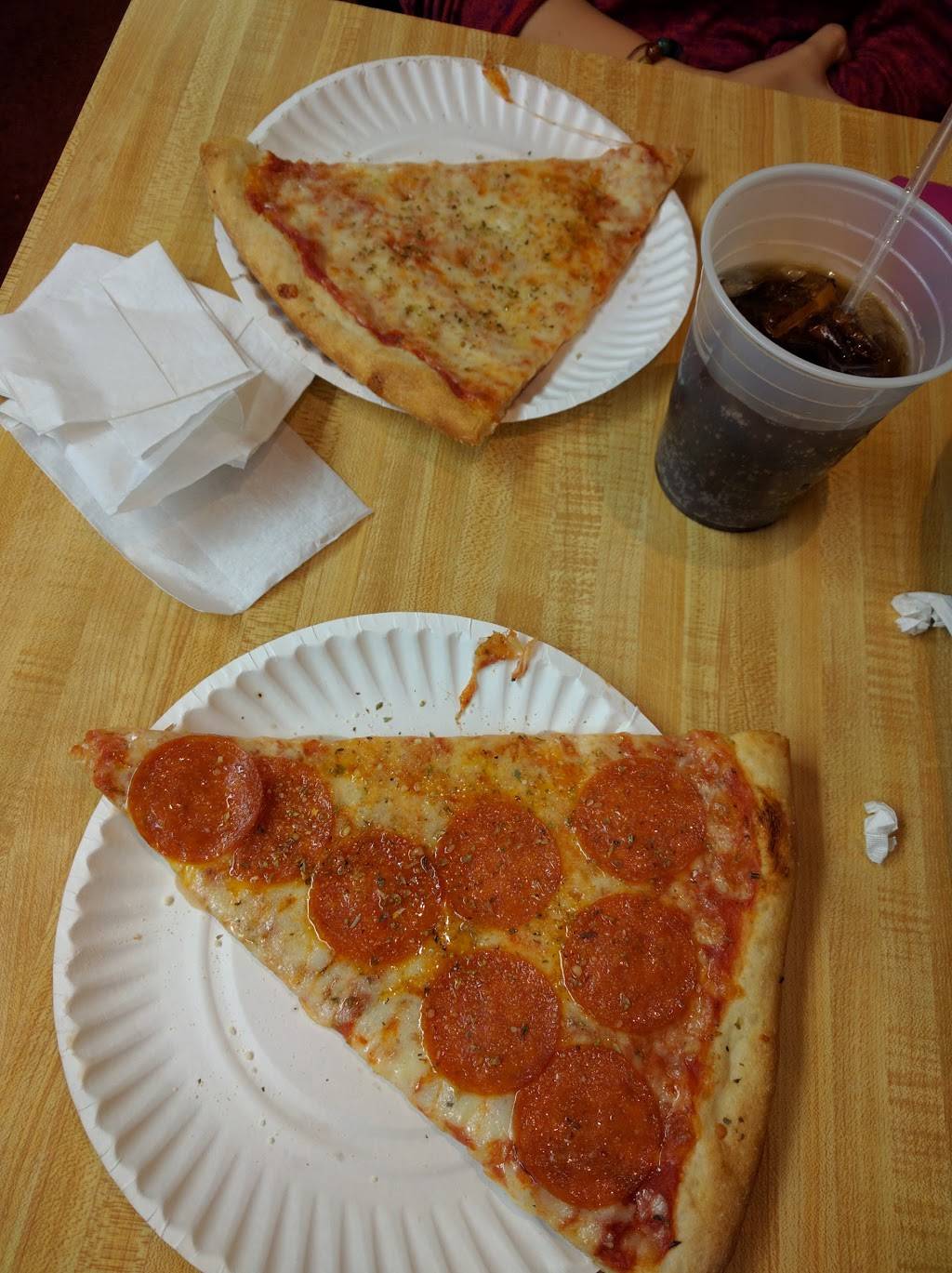 Brothers Pizza | restaurant | 185-04 Horace Harding Expy, Flushing, NY 11365, USA | 7184457888 OR +1 718-445-7888