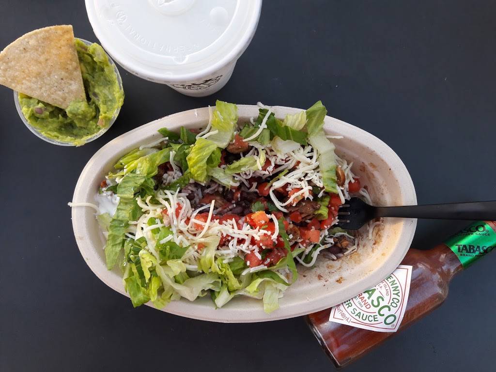 Chipotle Mexican Grill | restaurant | 6290 S Dixie Hwy, South Miami, FL 33143, USA | 3056683831 OR +1 305-668-3831