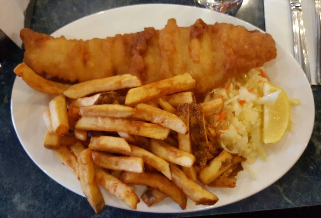 High Seas Restaurant | meal takeaway | 4R9, 1086 Islington Ave, Etobicoke, ON M8Z 4S1, Canada | 4162333154 OR +1 416-233-3154