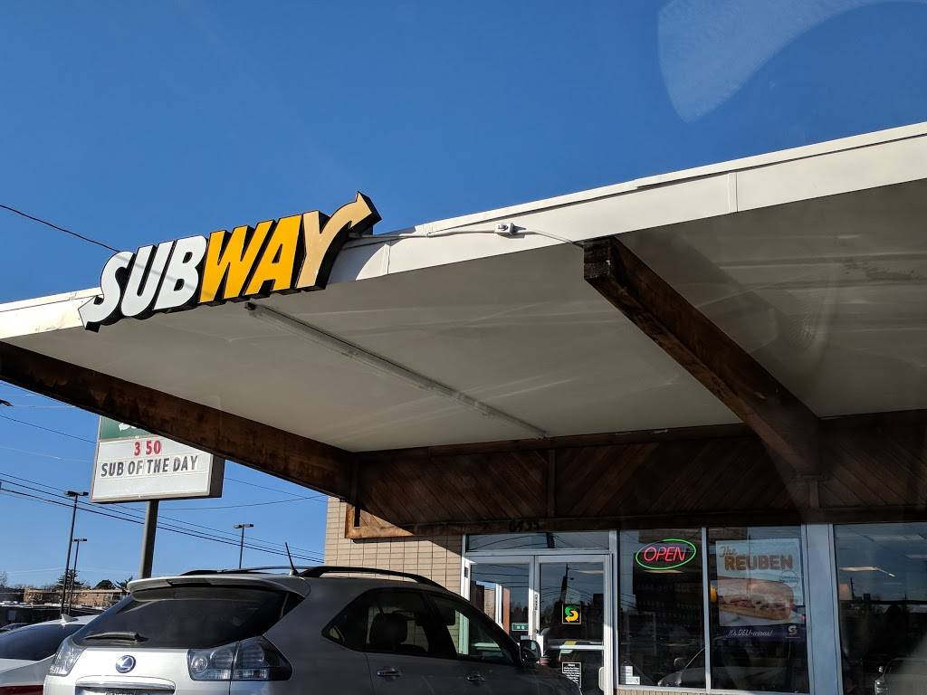 Subway | restaurant | 6433 E Evans Ave, Denver, CO 80222, USA | 3037561262 OR +1 303-756-1262