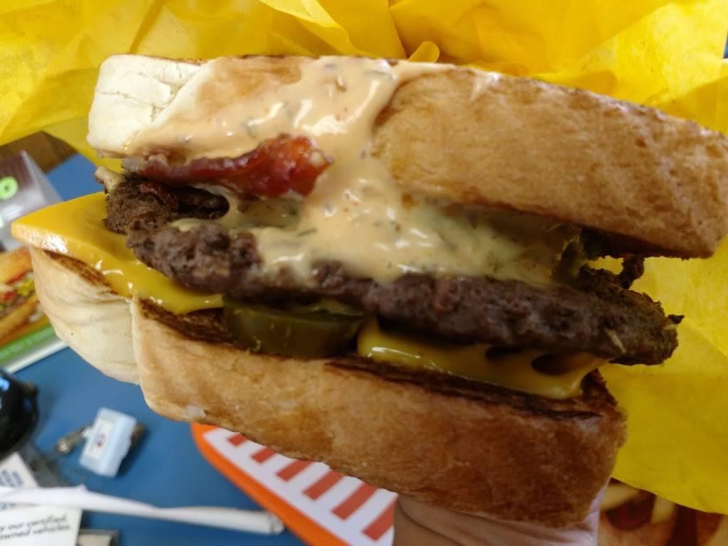 Whataburger | restaurant | 6702 NW Cache Rd, Lawton, OK 73505, USA | 5805365722 OR +1 580-536-5722