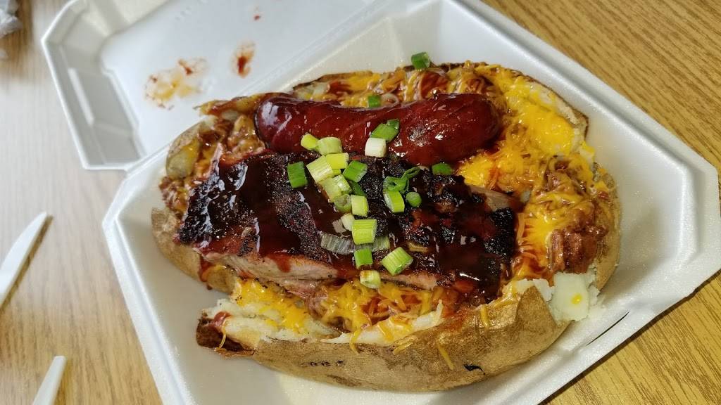 Dos Mundos Spud Shack | restaurant | 2515 Clay Ave, Waco, TX 76706, USA | 2542246522 OR +1 254-224-6522