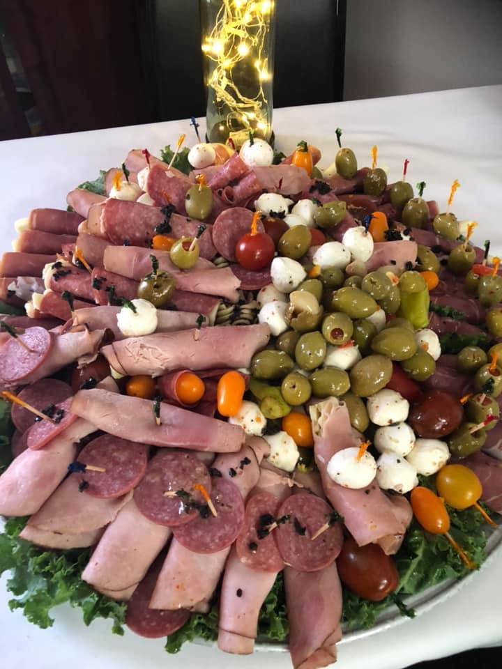 Paradise Grille & Pub | restaurant | 2400 S Ridgewood Ave, South Daytona, FL 32117, USA | 3862655944 OR +1 386-265-5944