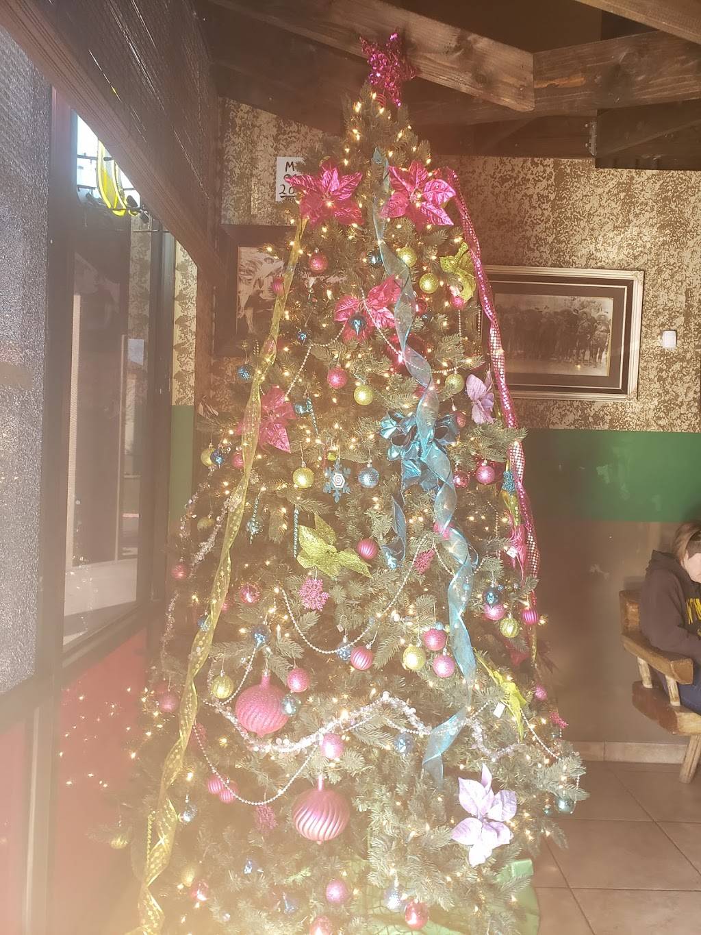 Rubens Restaurant | restaurant | 4500 Gosford Rd, Bakersfield, CA 93313, USA | 6614124761 OR +1 661-412-4761