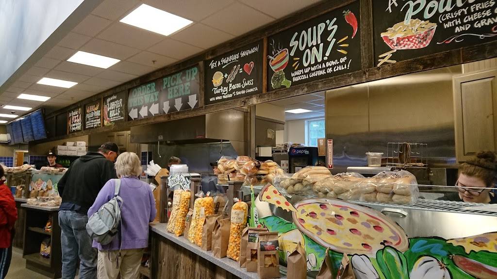 The Common Man Roadside North at the Hooksett Welcome Center | restaurant | 530 W River Rd, Hooksett, NH 03106, USA | 6032105305 OR +1 603-210-5305