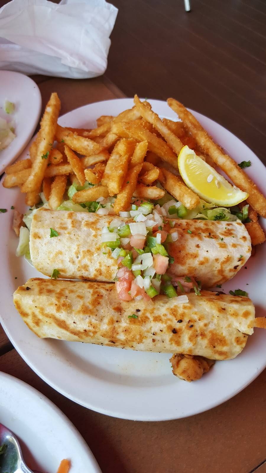 Turtles Restaurant | restaurant | 8875 Midnight Pass Rd, Sarasota, FL 34242, USA | 9413462207 OR +1 941-346-2207