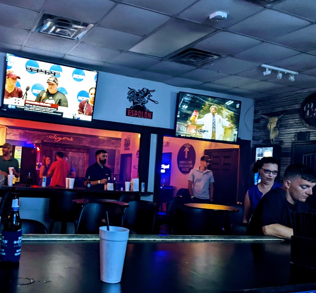 Pastime Junior | restaurant | 3482 Drusilla Ln, Baton Rouge, LA 70809, USA | 2259259198 OR +1 225-925-9198