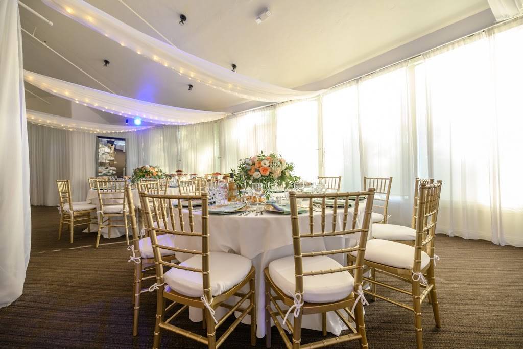 The Vineyards | restaurant | 2525 Stow St, Simi Valley, CA 93063, USA | 8055832525 OR +1 805-583-2525