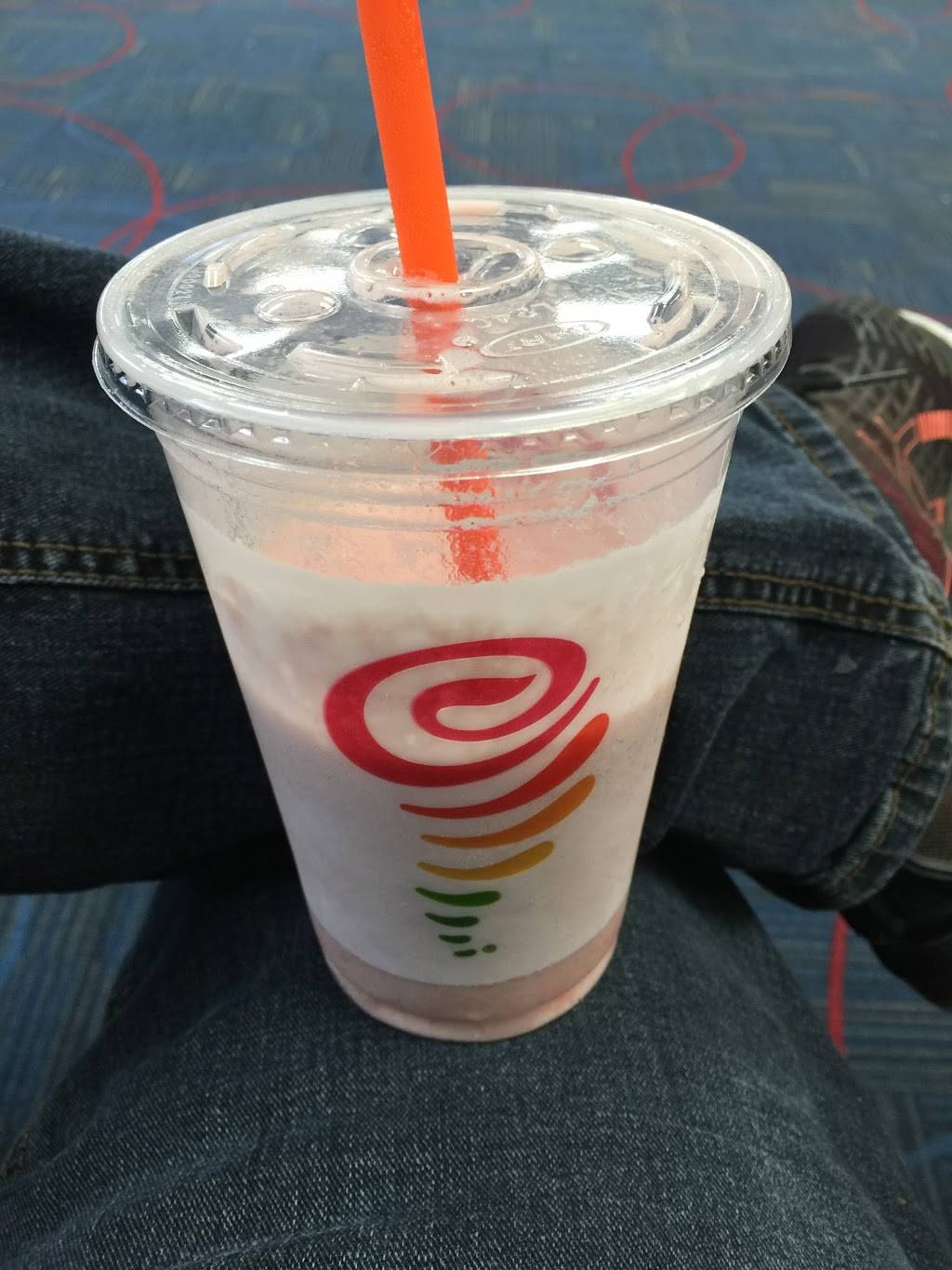 Jamba | restaurant | 10701 Lambert International Blvd, C23, St. Louis, MO 63145, USA | 3142099200 OR +1 314-209-9200