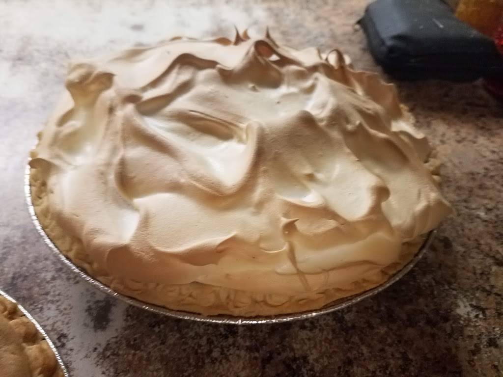 Mid-Town Family Restaurant | restaurant | 123 E Railroad St, Norwood Young America, MN 55368, USA | 9524672721 OR +1 952-467-2721