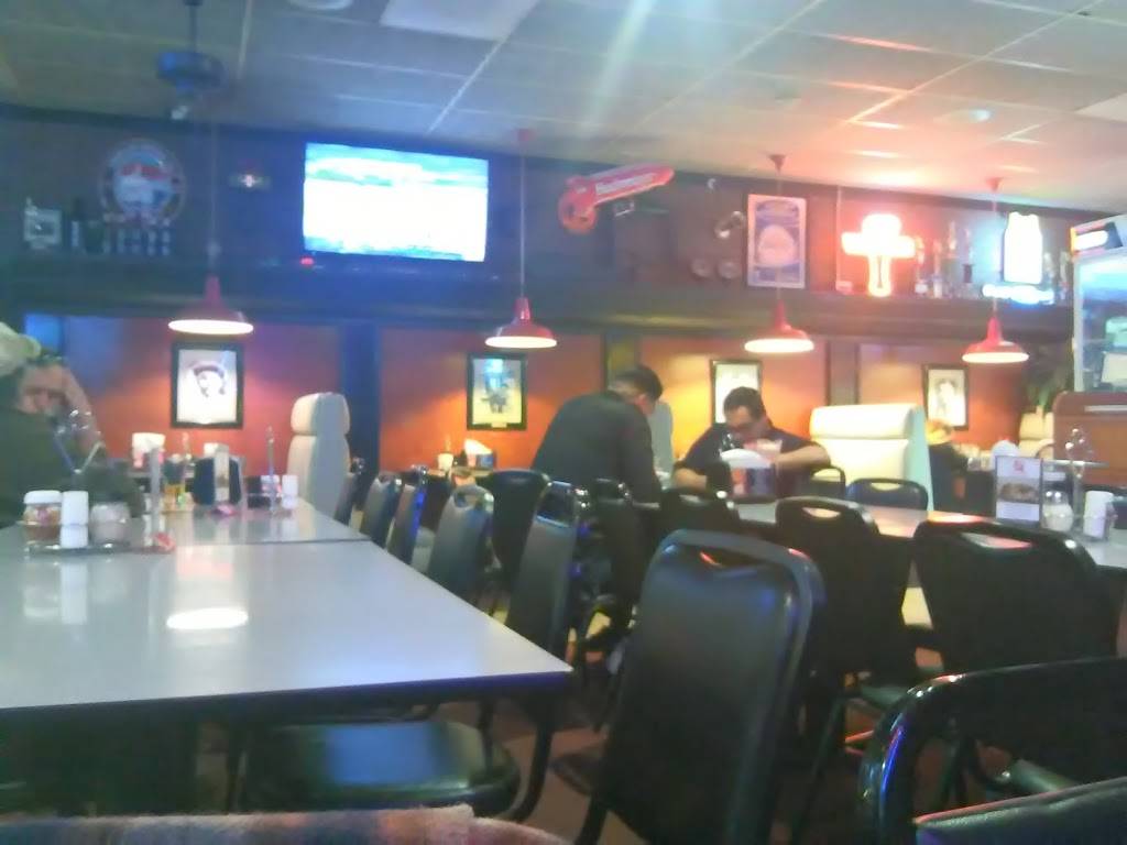 Capones Pizza | restaurant | 7201 Arlington Ave, Riverside, CA 92503, USA | 9516893520 OR +1 951-689-3520