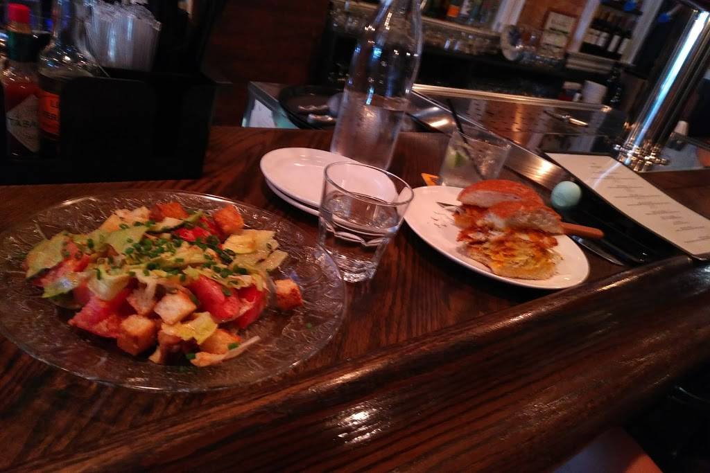 The Mutt | restaurant | 1516 Dundas St W, Toronto, ON M6K 1T5, Canada | 4165519749 OR +1 416-551-9749