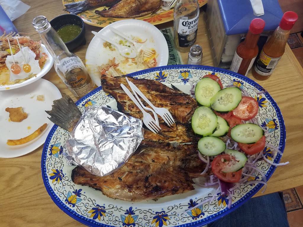 Las Islas Marias | restaurant | 6401 San Pedro St, Los Angeles, CA 90003, USA | 3237537367 OR +1 323-753-7367