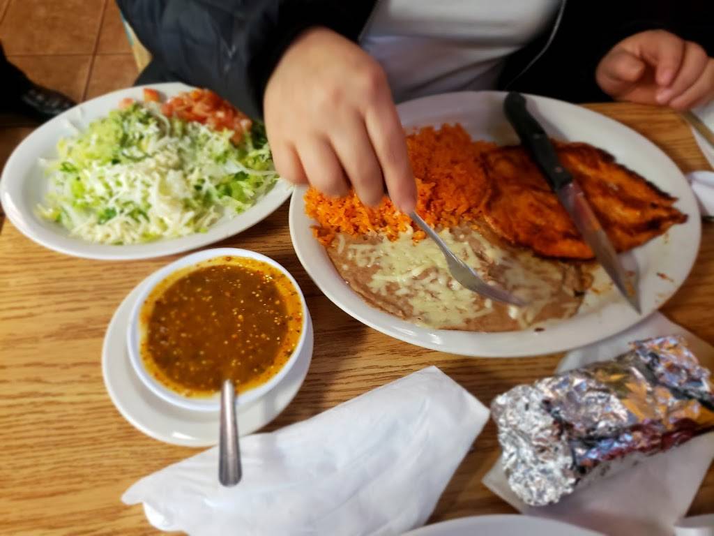 Los Ranchitos Mexican Restaurant | restaurant | 4172 S Oakwood Ave, Geneseo, IL 61254, USA | 3099443445 OR +1 309-944-3445