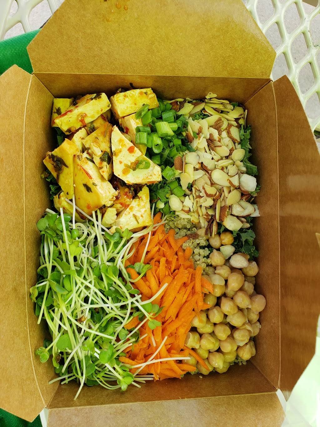 Greenspot Salad Company | restaurant | 9450 Scranton Rd #112, San Diego, CA 92121, USA | 8585872585 OR +1 858-587-2585