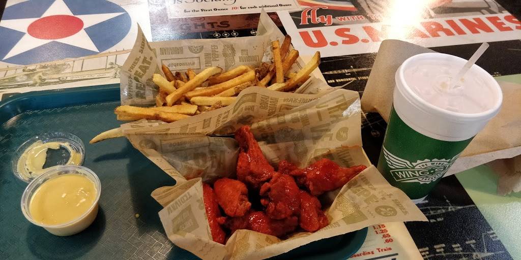 Wingstop | restaurant | 3326 N Western Ave, Chicago, IL 60618, USA | 7736970009 OR +1 773-697-0009
