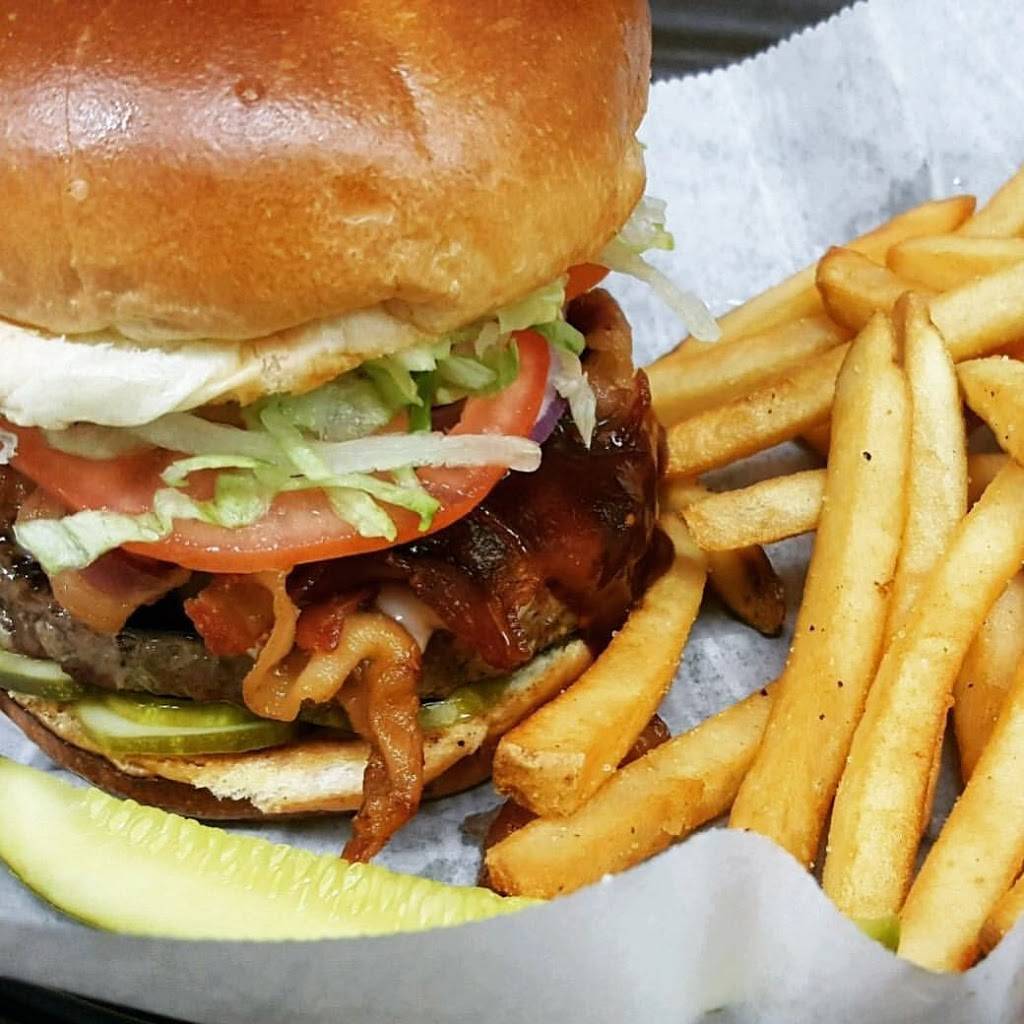 Spags Bar & Grill | restaurant | 8300, 1268, E Grand River Ave, Williamston, MI 48895, USA | 5176554888 OR +1 517-655-4888