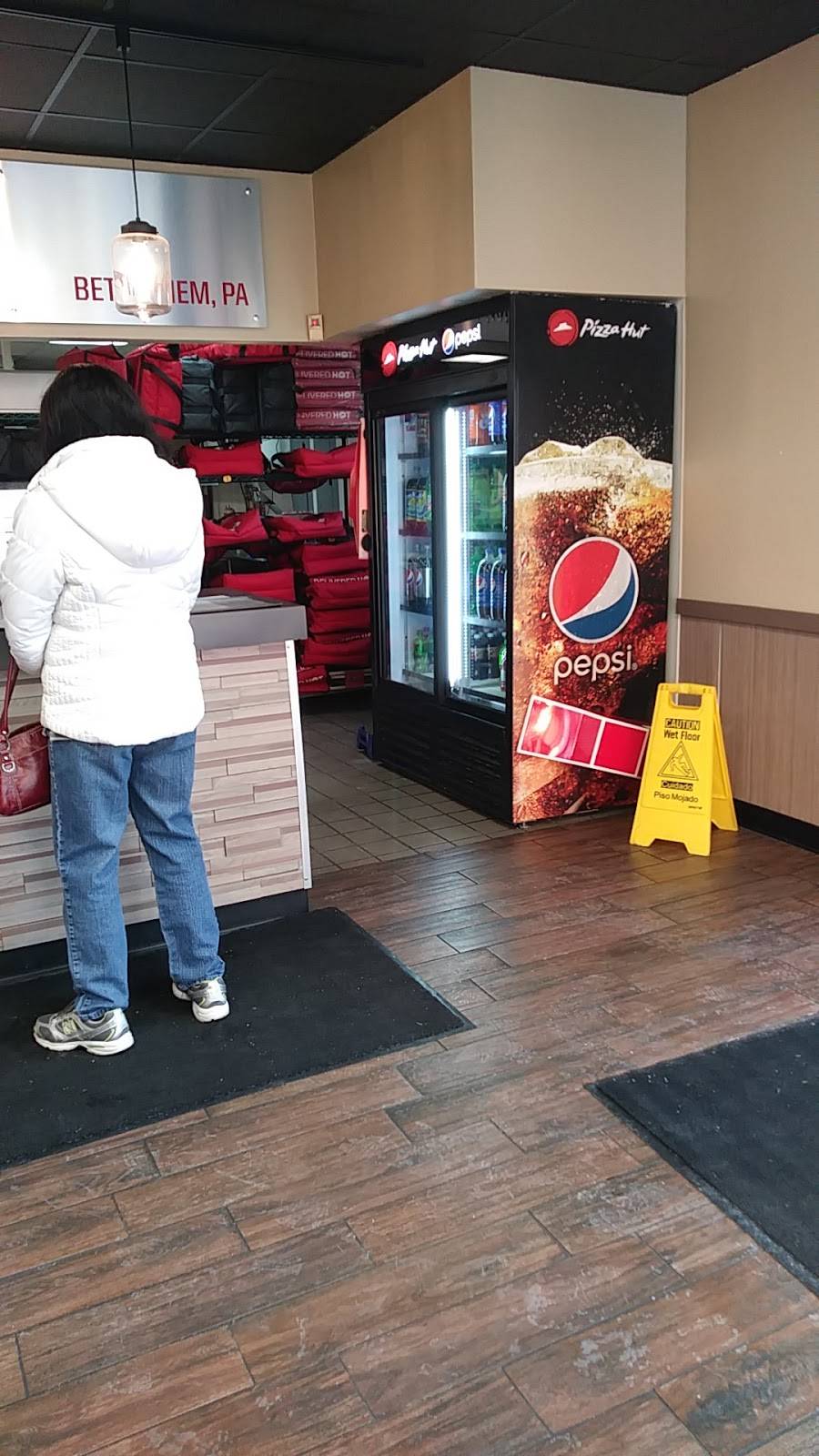 Pizza Hut | restaurant | 1314 Easton Ave, Bethlehem, PA 18018, USA | 6109749675 OR +1 610-974-9675