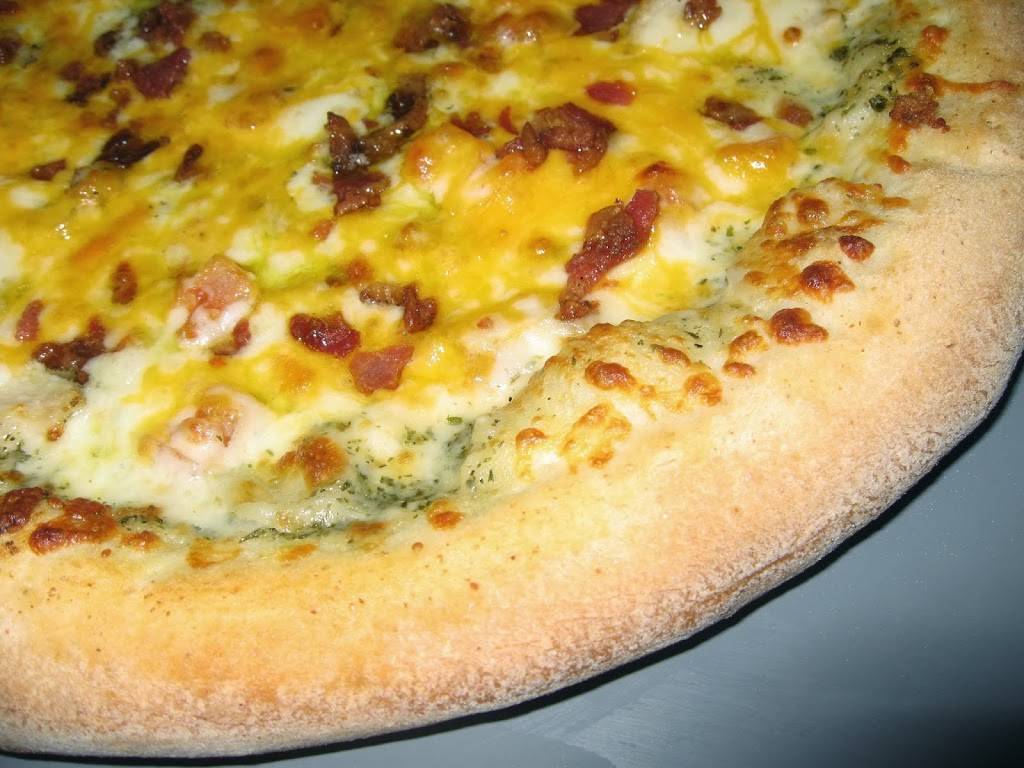 Northern Lights Pizza | restaurant | 7611 Douglas Ave Suite #28, Urbandale, IA 50322, USA | 5153310220 OR +1 515-331-0220
