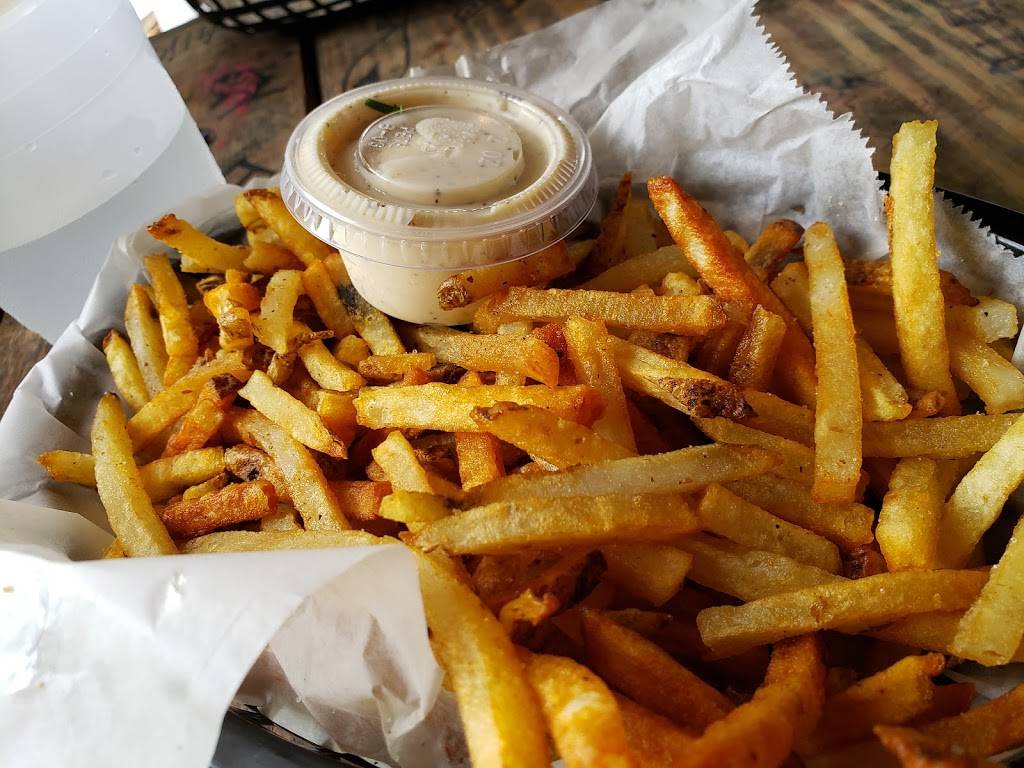 Tattooed Moose, Johns Island | restaurant | 3328 Maybank Hwy, Johns Island, SC 29455, USA | 8439527591 OR +1 843-952-7591