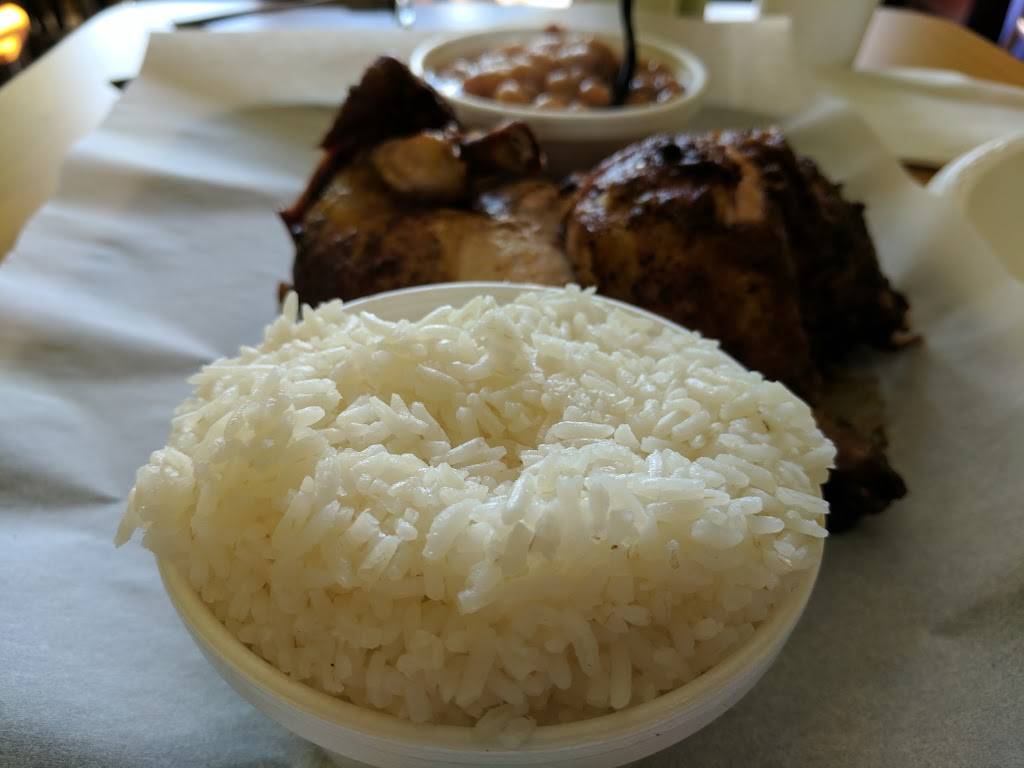 Lolas Chicken | restaurant | 14851 Victory Blvd, Van Nuys, CA 91411, USA | 8189882181 OR +1 818-988-2181