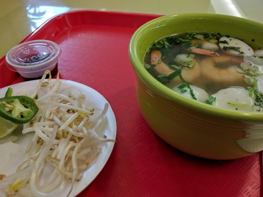 Pholicious | restaurant | 5033 Tuttle Crossing Blvd, Dublin, OH 43016, USA | 6143891316 OR +1 614-389-1316