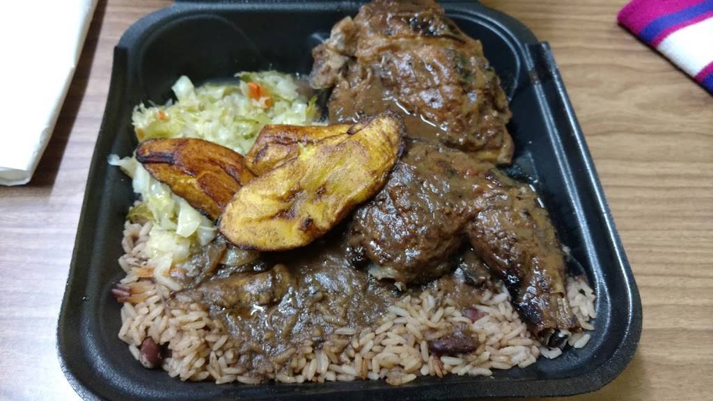 Claires Korner | restaurant | 1827 Emerson St, Evanston, IL 60201, USA | 8473287650 OR +1 847-328-7650