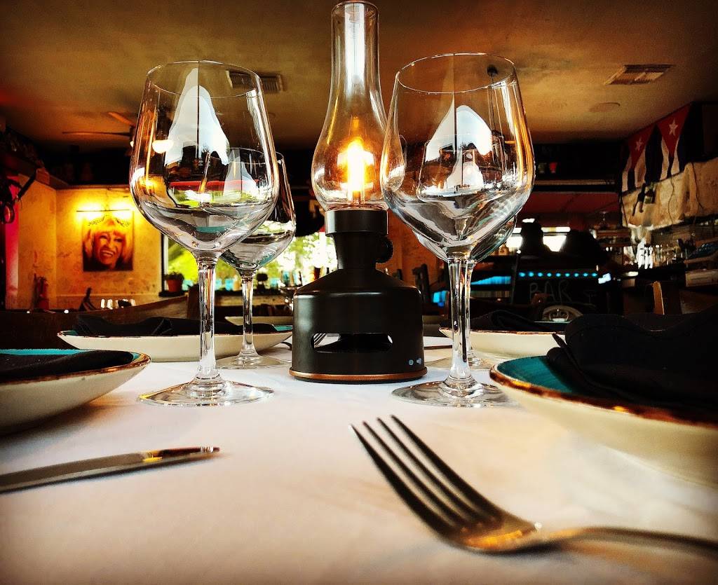 El Almendron Cuban Cuisine | restaurant | 1001 SW 67th Ave Suite 105, West Miami, FL 33144, USA | 3054560089 OR +1 305-456-0089
