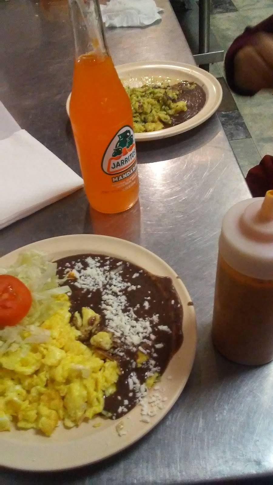 El Fandangos | restaurant | 5435 W 34th St, Indianapolis, IN 46224, USA | 3172958396 OR +1 317-295-8396