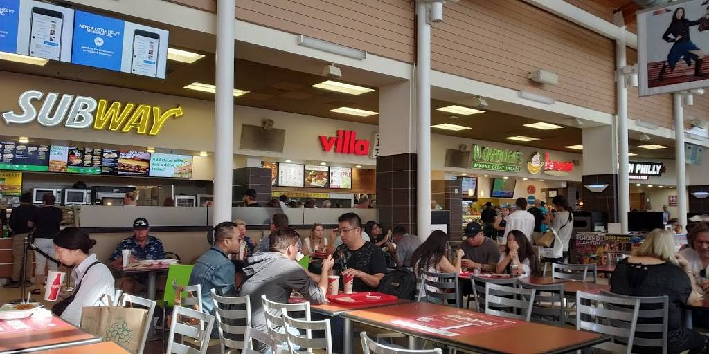 Green Leafs & Bananas | restaurant | 875 S Grand Central Pkwy #1490, Las Vegas, NV 89106, USA | 7023669387 OR +1 702-366-9387