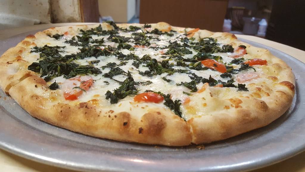 Dough Boys NY Style Pizzeria | restaurant | 2696 Beaver Run Blvd # E, Myrtle Beach, SC 29575, USA | 8436509949 OR +1 843-650-9949