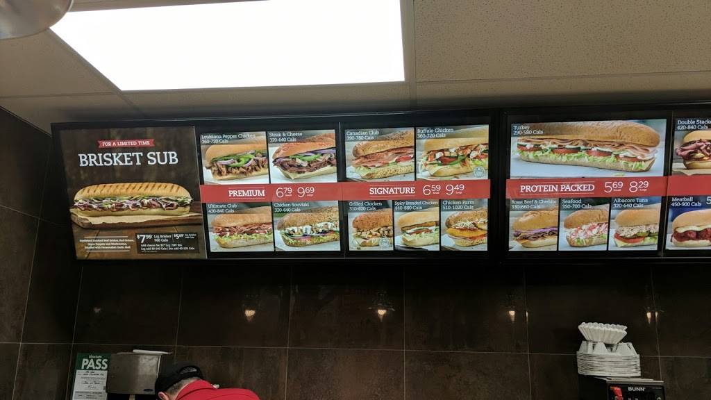 Mr.Sub | restaurant | 2300 Islington Ave, Etobicoke, ON M9W 3W8, Canada | 4167404076 OR +1 416-740-4076