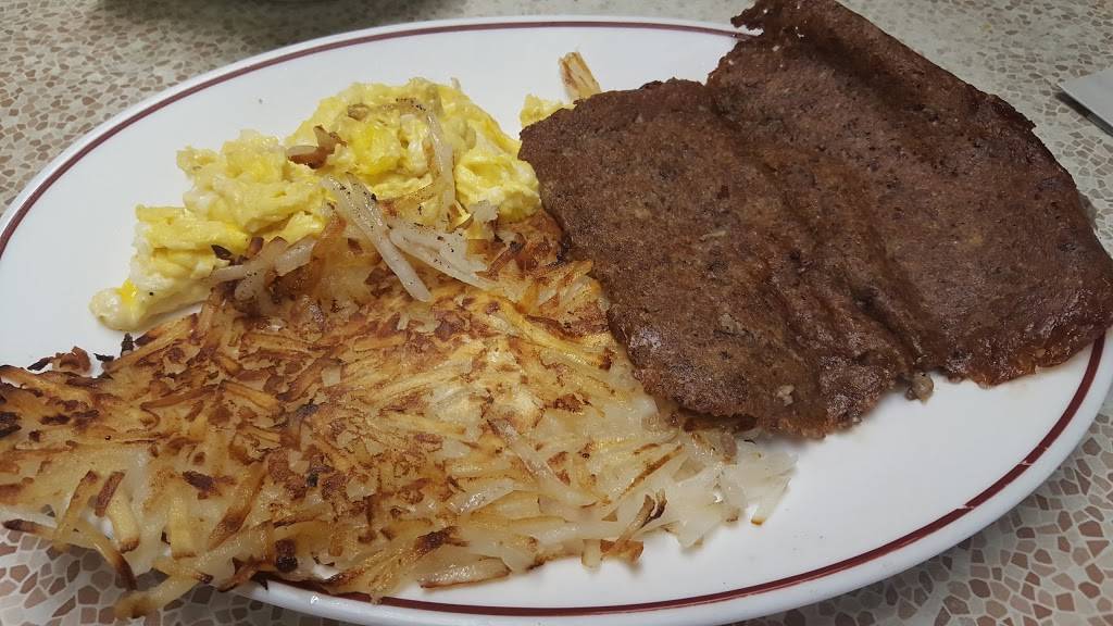 Hopewell Quick Lunch | restaurant | 113 Hopewell St, Hopewell, VA 23860, USA | 8044586526 OR +1 804-458-6526