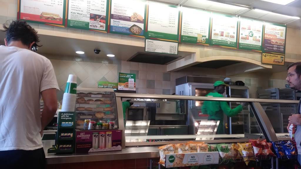 Subway Restaurants | restaurant | 3530 Temple Avenue, University Plaza Unit B-2, Pomona, CA 91768, USA | 9095989474 OR +1 909-598-9474