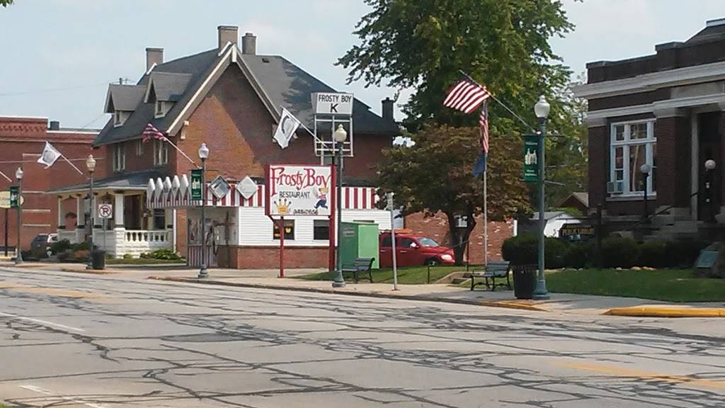 Frosty Boy Restaurant | restaurant | 19 E Main St, Knightstown, IN 46148, USA | 7653455656 OR +1 765-345-5656