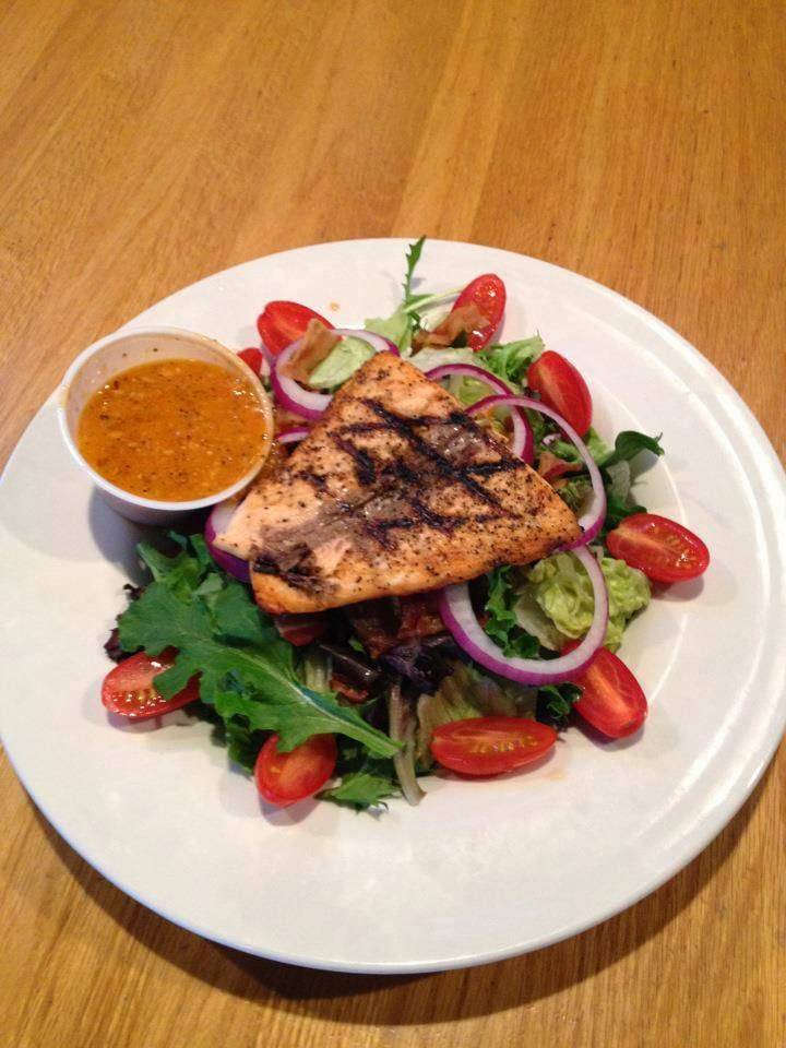 Johnnys Tavern | restaurant | 8262 Mission Rd, Prairie Village, KS 66208, USA | 9139010322 OR +1 913-901-0322