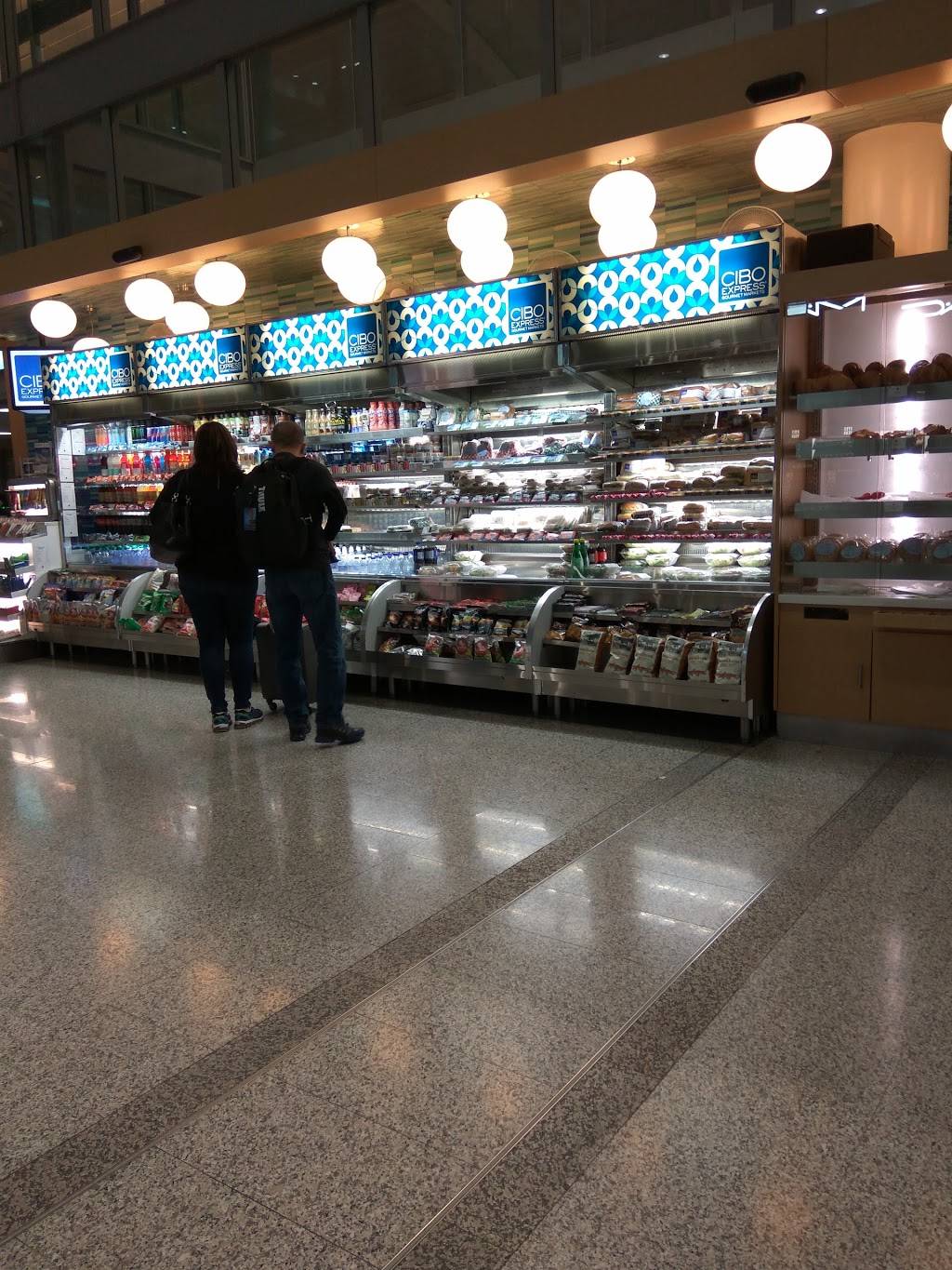 CIBO Express Gourmet Market | restaurant | 6301 Silver Dart Dr, Mississauga, ON L4W 1S9, Canada | 8665083558 OR +1 866-508-3558