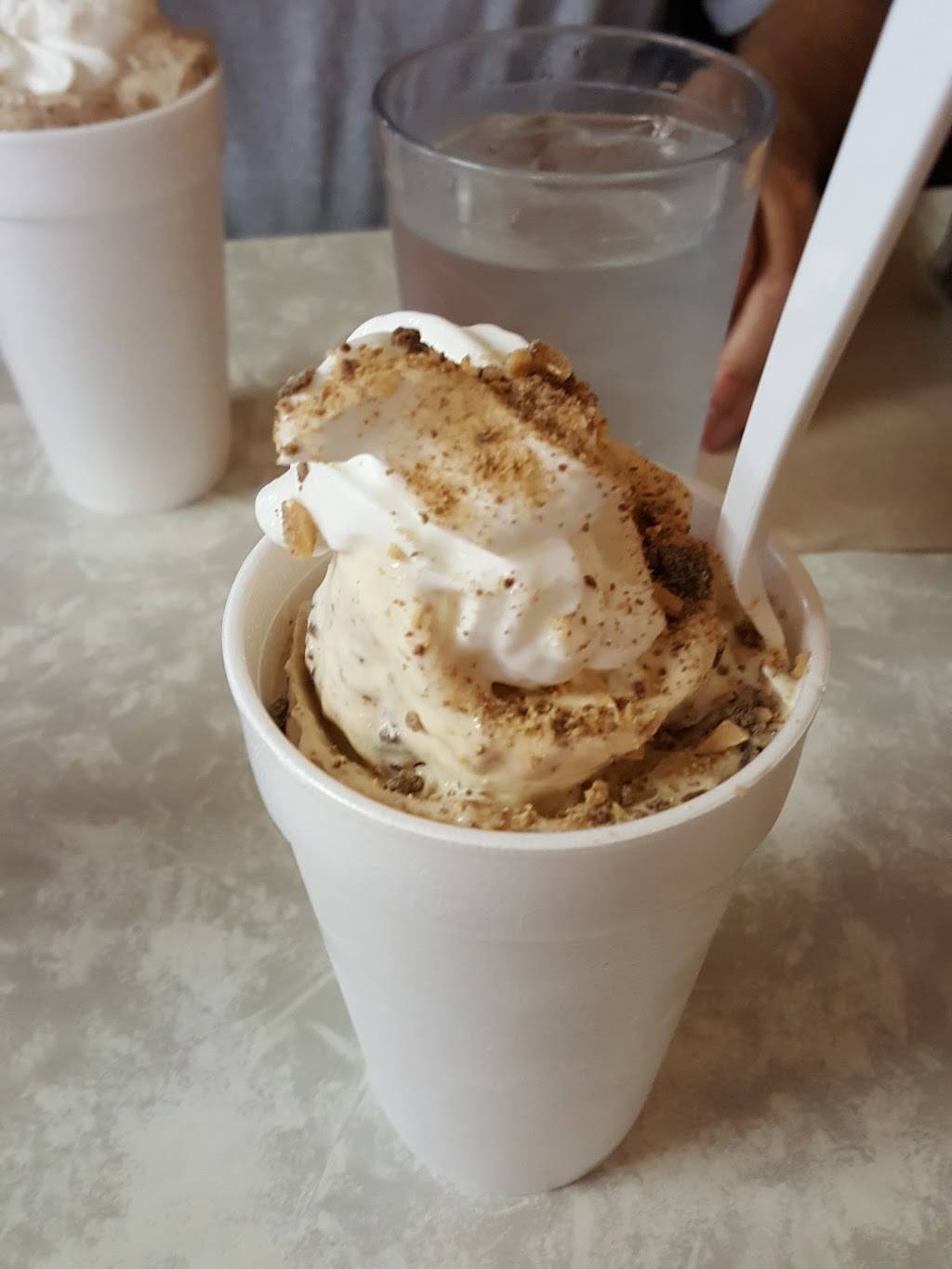 Hi-Mountain | restaurant | 40 N Main St, Kamas, UT 84036, USA | 4357834466 OR +1 435-783-4466