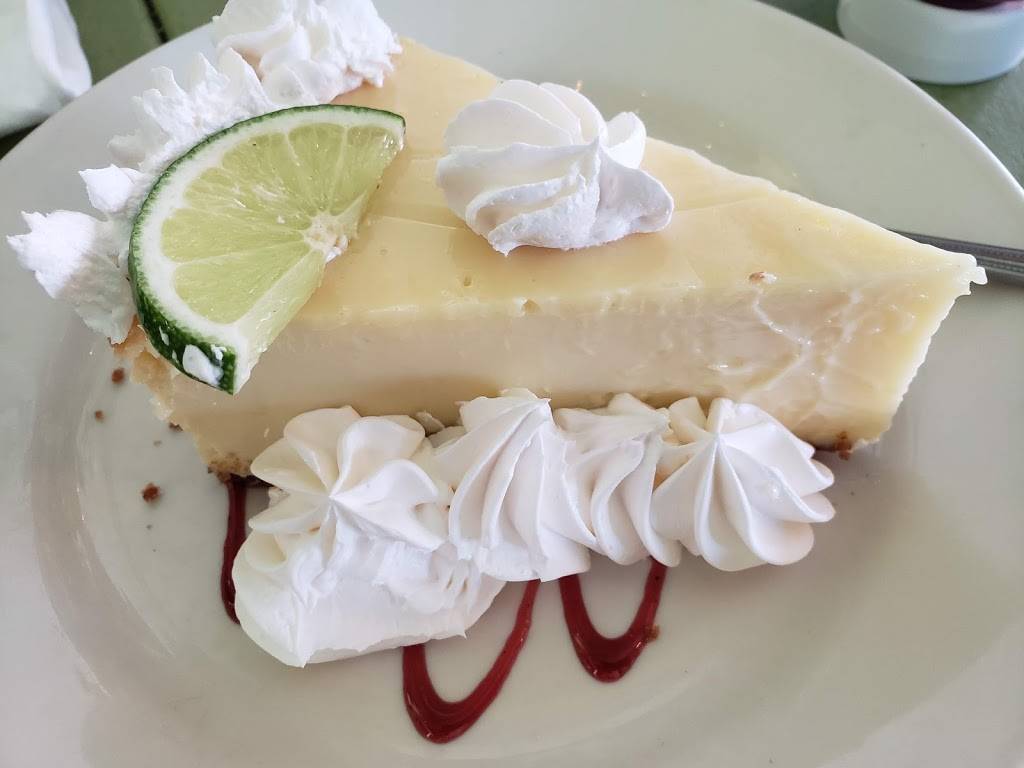 Sharkys On the Pier | restaurant | 1600 Harbor Dr S, Venice, FL 34285, USA | 9414881456 OR +1 941-488-1456