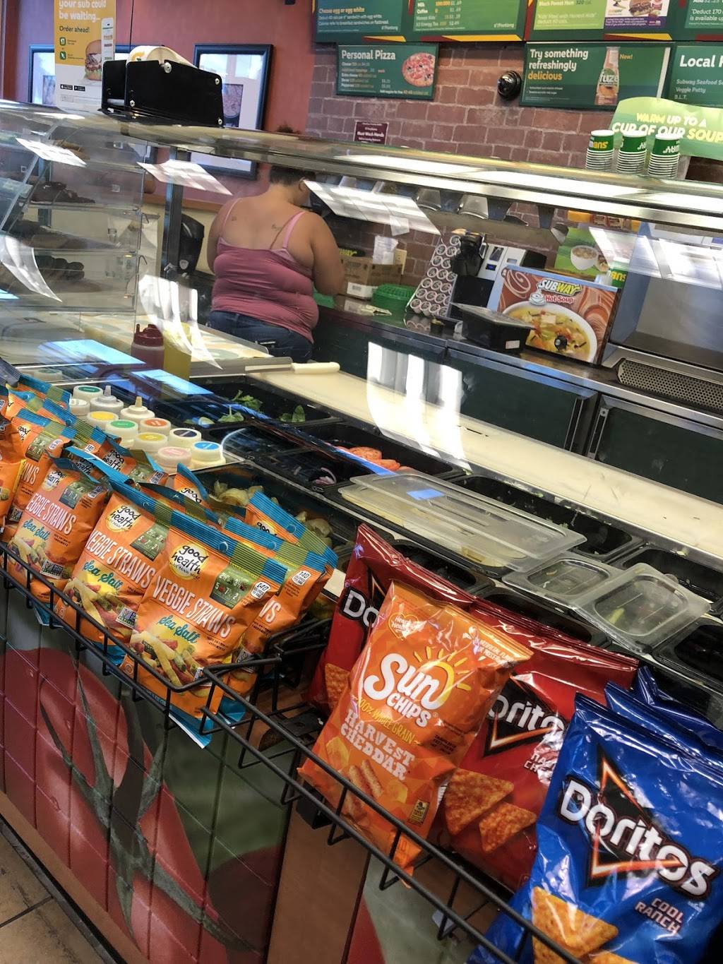 Subway | restaurant | 7459 S Military Trail F, Lake Worth, FL 33463, USA | 5619686643 OR +1 561-968-6643