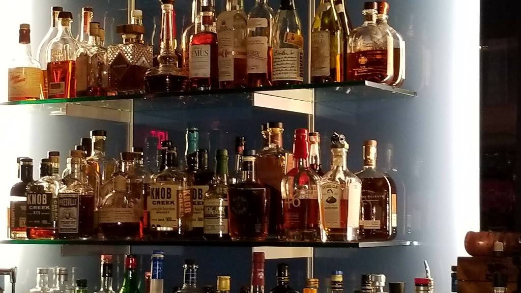 Anoosh Bistro | restaurant | 4864 Brownsboro Rd, Louisville, KY 40207, USA | 5026906585 OR +1 502-690-6585