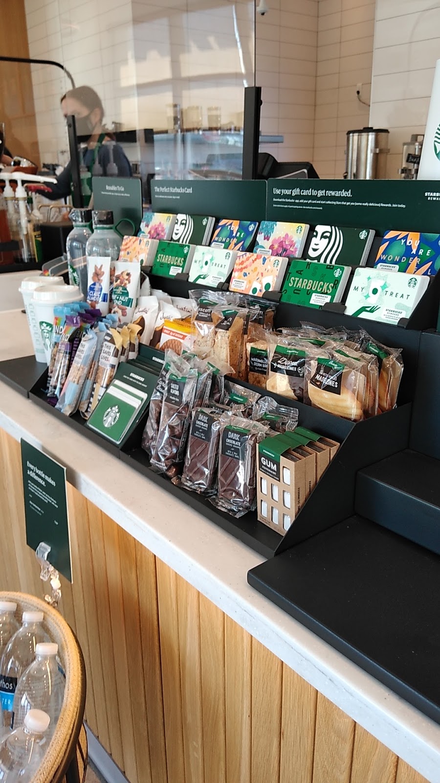 Starbucks | cafe | 7401 204th St NE, Arlington, WA 98223, USA | 3603867100 OR +1 360-386-7100