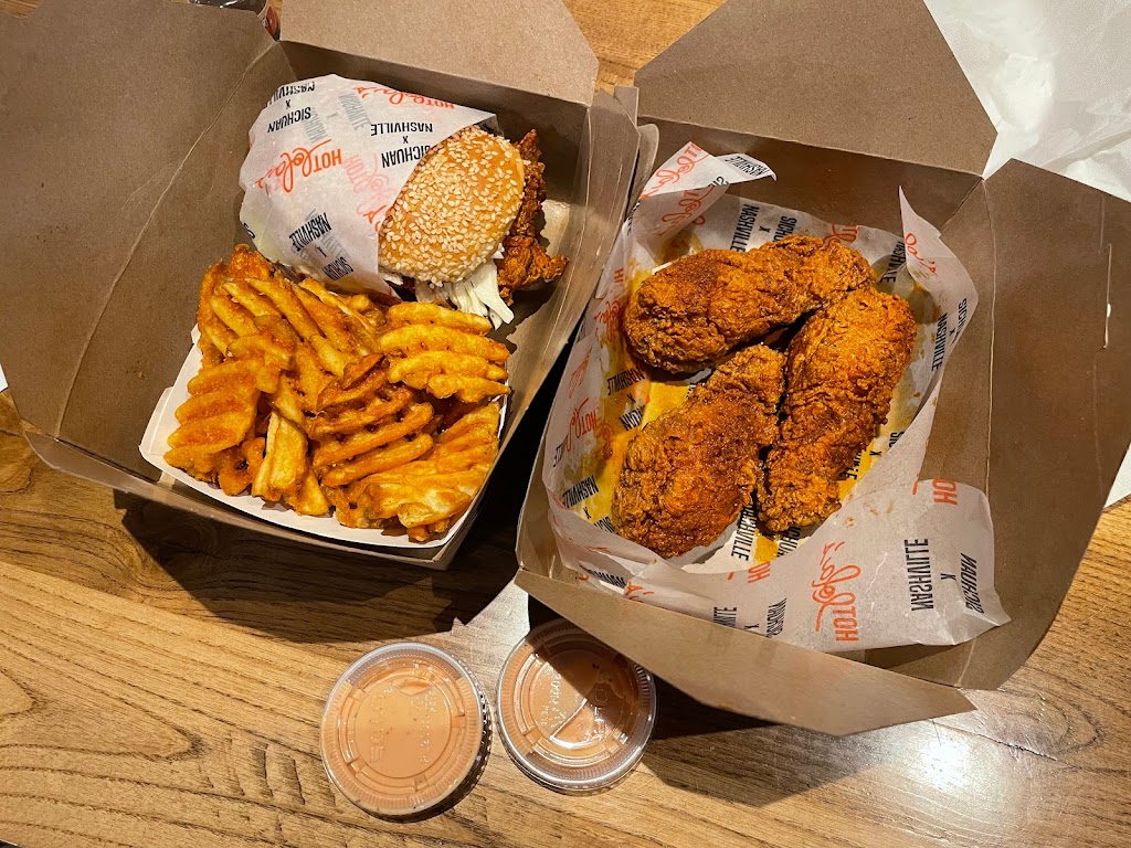 Hot Lolas | restaurant | 4238 Wilson Blvd Level C, Arlington, VA 22203, USA | 7038070044 OR +1 703-807-0044