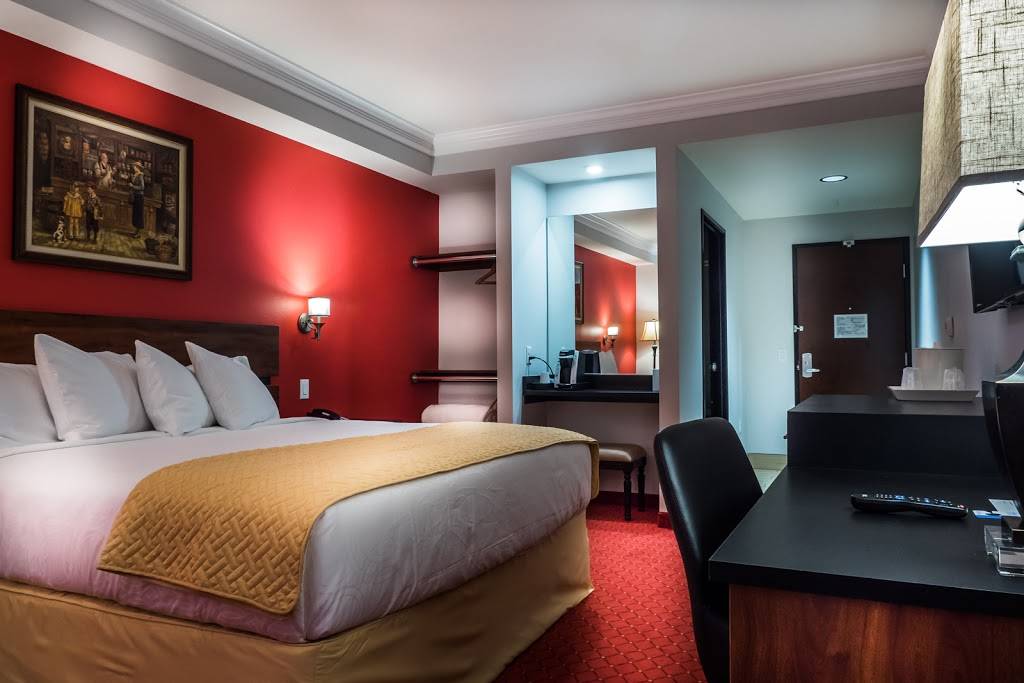 Skyline Hotel & Casino | restaurant | 1741 N Boulder Hwy, Henderson, NV 89011, USA | 7025657907 OR +1 702-565-7907