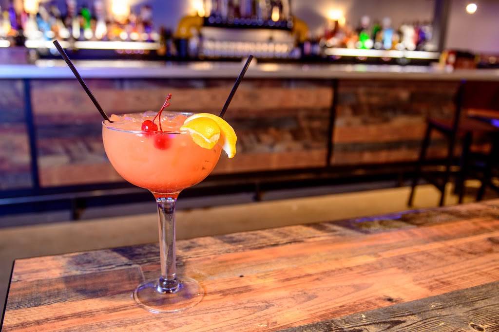 PiNZ - Hadley | restaurant | 367 Russell St, Hadley, MA 01035, USA | 4133870550 OR +1 413-387-0550